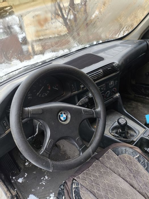 Машина журип тұр