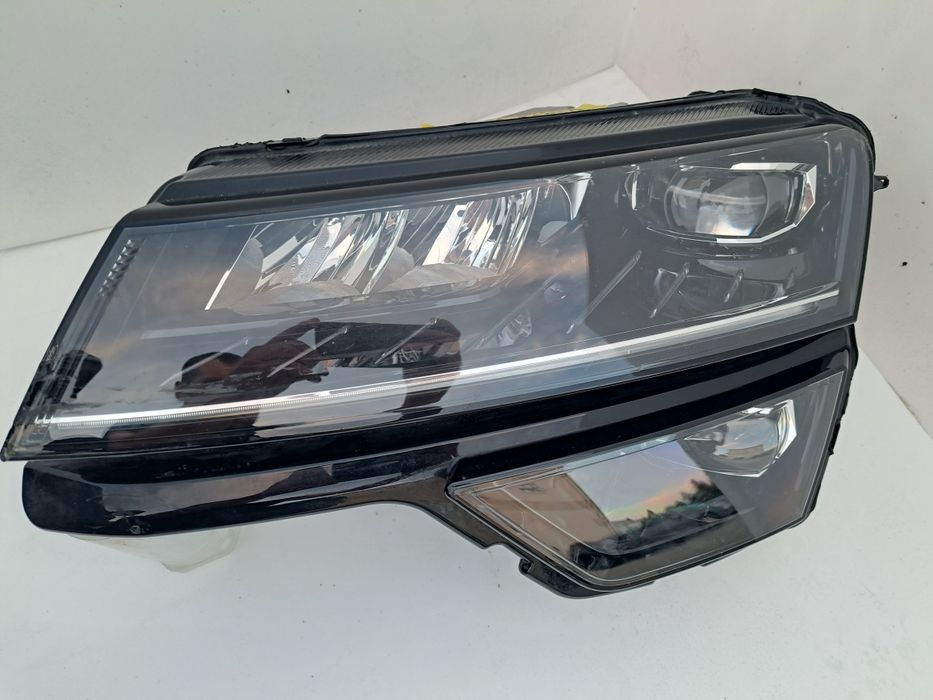 Ляв фар Skoda Karoq Led Шкода Кароя фарове