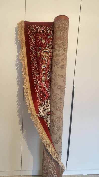 Прлдам ковры все за 25000