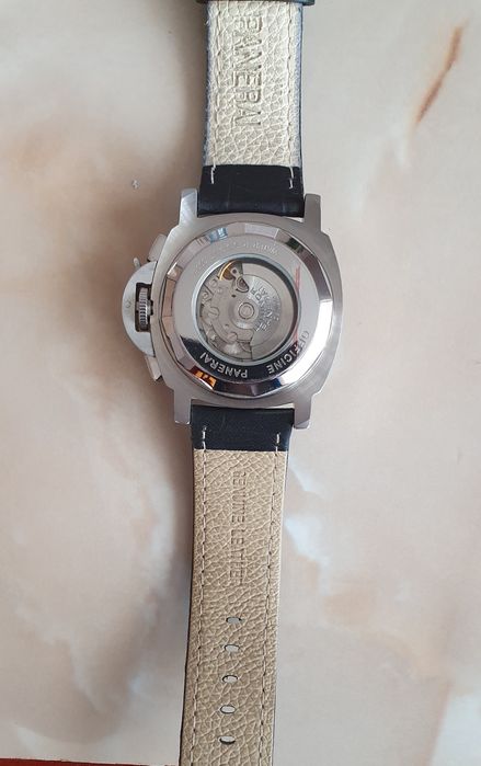 Часовник Panerai Luminor