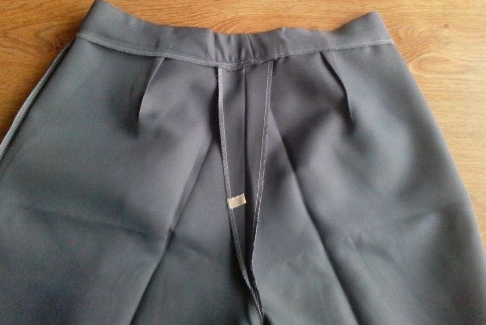 Costum barbati gri - 48