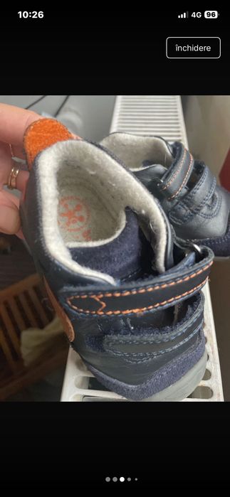 Încălțăminte bebe piele