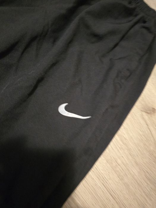 Nike анцуг S размер