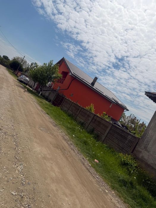 Teren +Casa demolabila