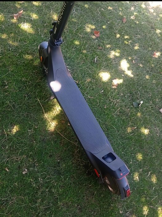Vând Trotineta Electrica Xiaomi 4 Lite