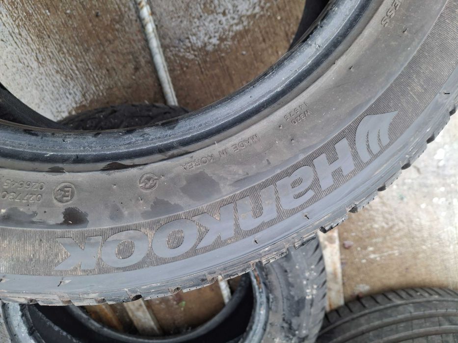 2бр. зимни гуми 225/55/16 Hankook