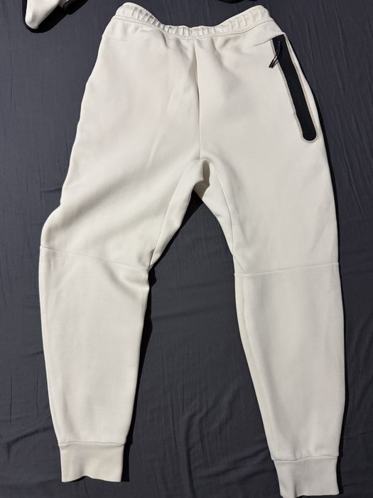 Nike Tech Fleece !!СПЕШНО!! !!ОРИГИНАЛЕН!!