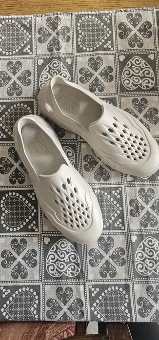 Летен модел Vans 41 номер