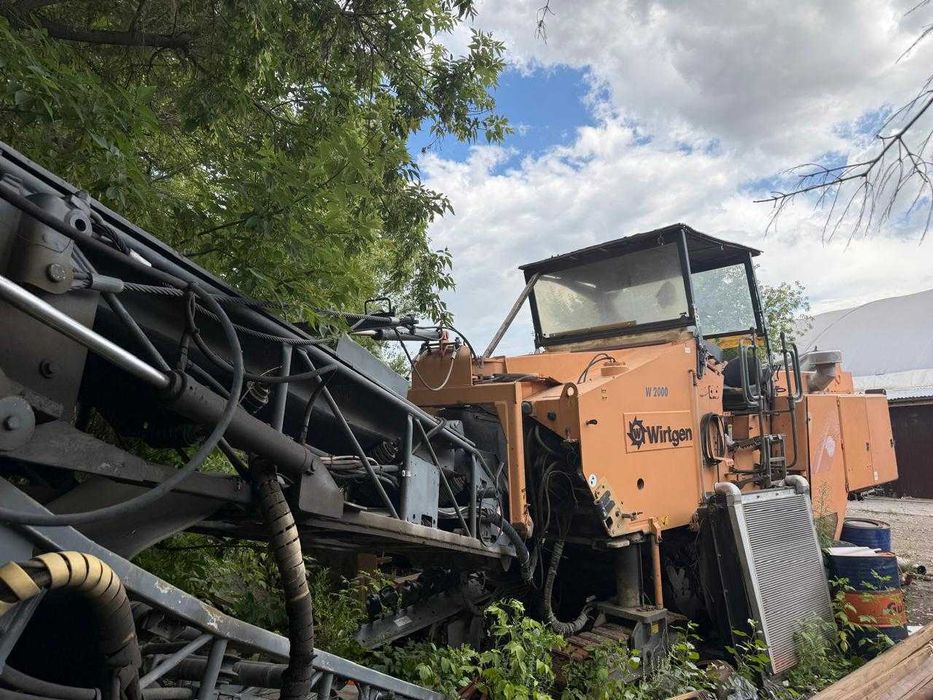Продам Дорожная фреза Wirtgen W2000
