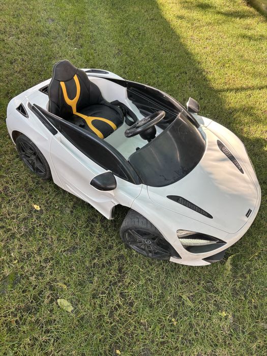 Masinuta electrica copii