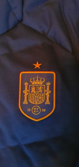 Мъжко зимно яке adidas ( Spain football club )