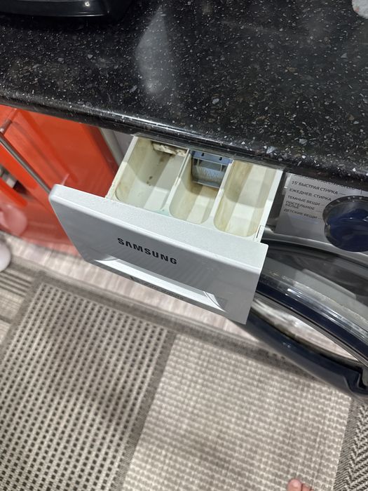 Продам машинку samsung 7kг