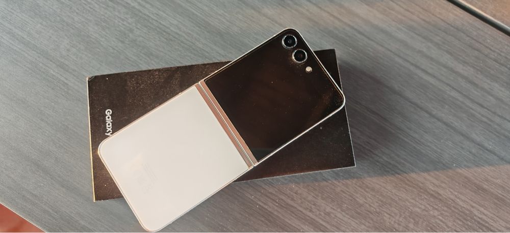 samsung z flip 5 8/256GB