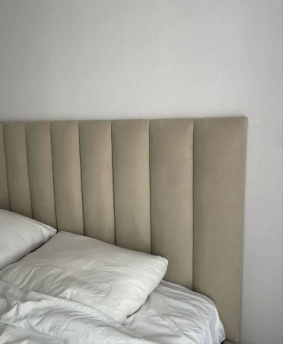 Двуспальная кровать