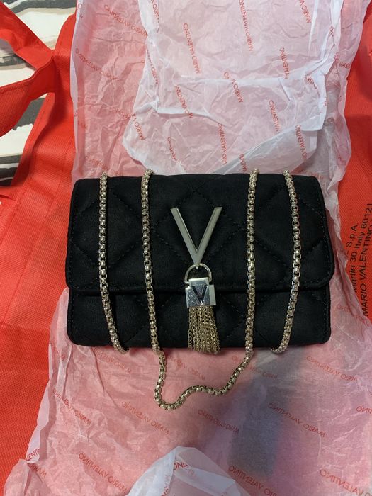 Нова дамска чанта Valentino