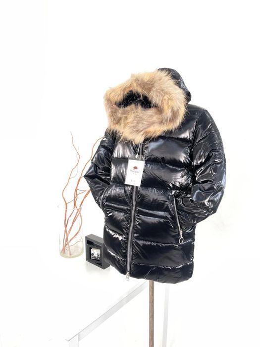 Продам новые куртки