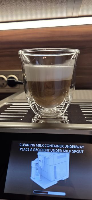 Delonghi PrimaDonna Elite Experience  656.85