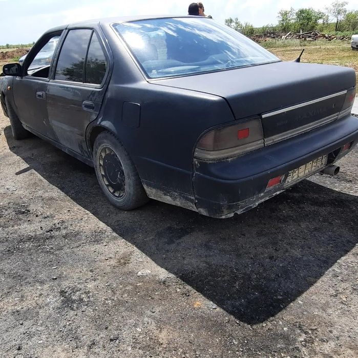 Ниссан Максима 3.0 МКПП 1990