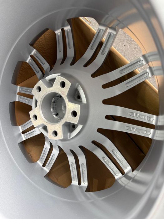 Jante aliaj noi BMW M SERIA5 SERIAA6 - 5x120 R19 in 2 latimi