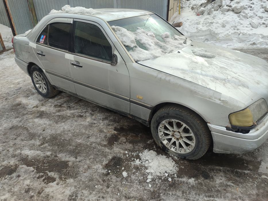 Салон кожаный на мерседес W202 C280