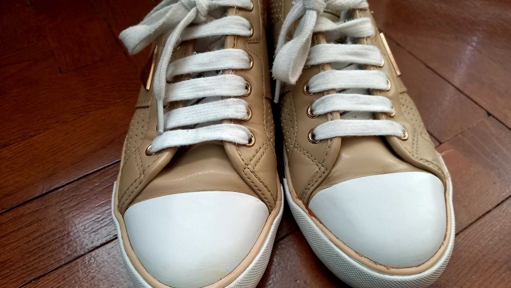 Дамски маратонки GUESS 38н