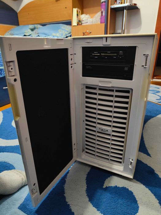 PC Gaming | i5-5820k | 16GB RAM | GTX970 | 1TB SSD | Windows 11