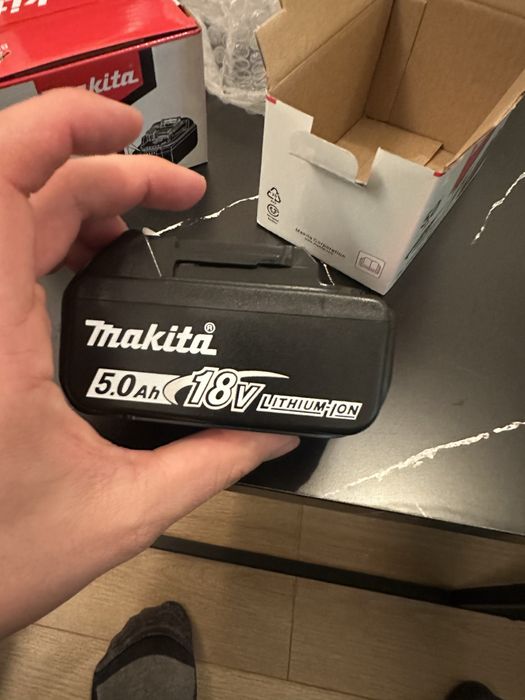 Makita Dtd 173  si baterii noi