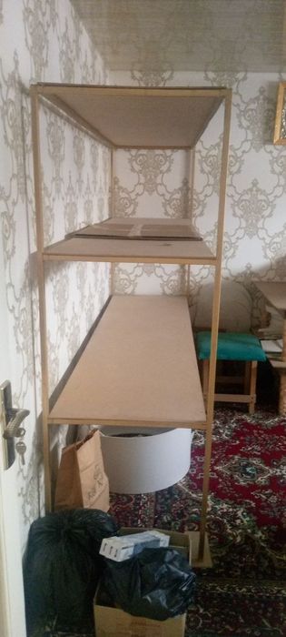 Stelaj sotiladi.metal asnovali