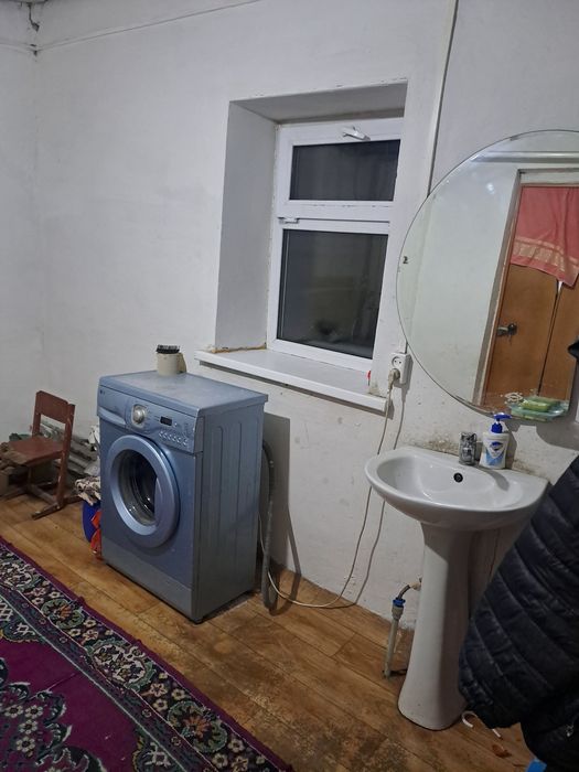 Продам дом на Мурате за магазином саида