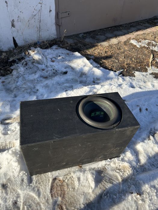 продам сабвуфер