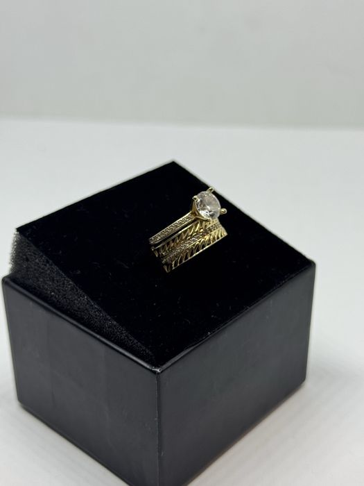 златен дамски пръстен 3.83гр 14к 585