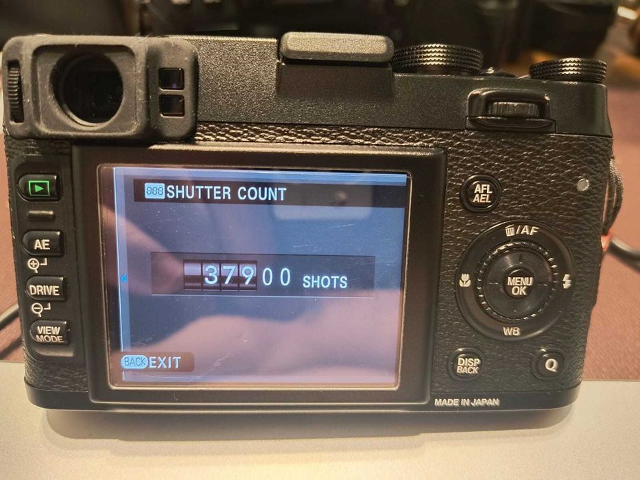 Fujifilm X100S Negru cu accesorii.