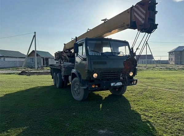 Автокран на базе Камаза - Ивановец