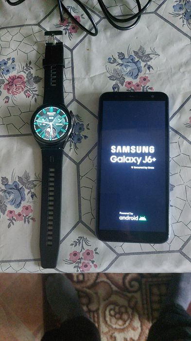 Продам телефон и часы