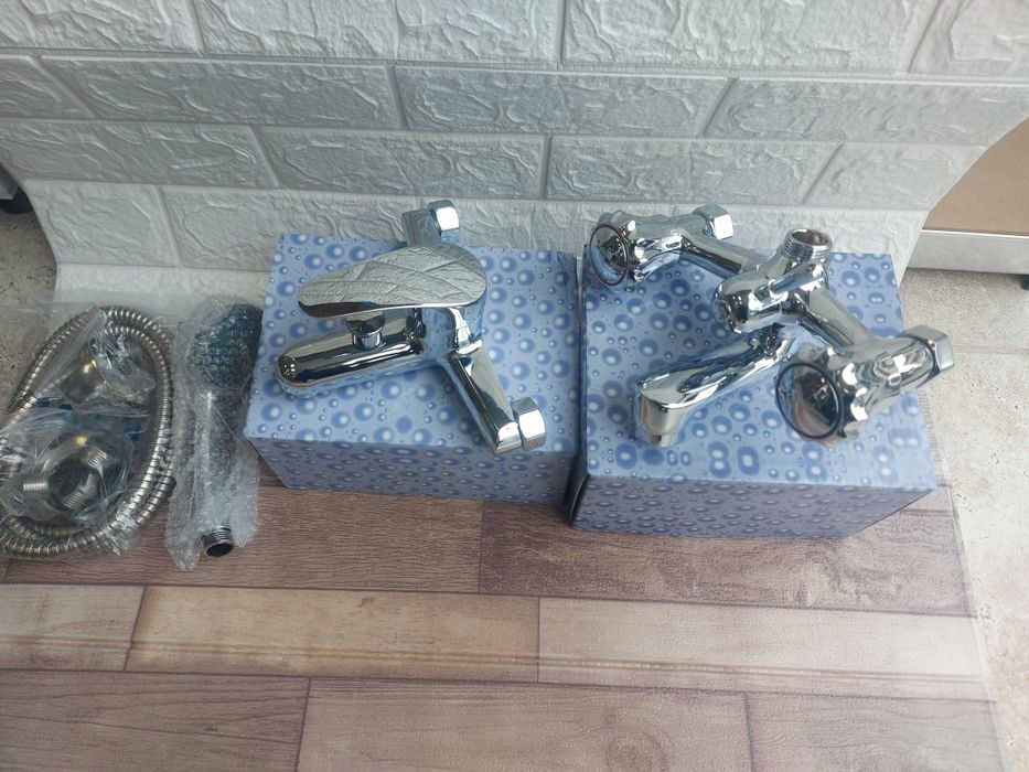 НОВО!!!Смесители за кухня и баня на 16см.