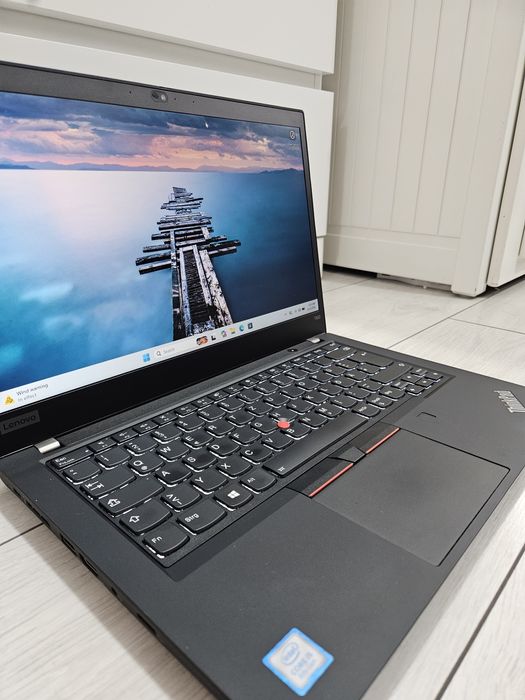 Lenovo ThinkPad T490