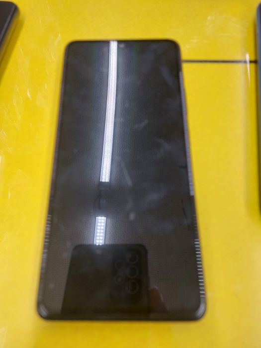 Redmi note 10 pro 128 Galaxy A52 128Gb