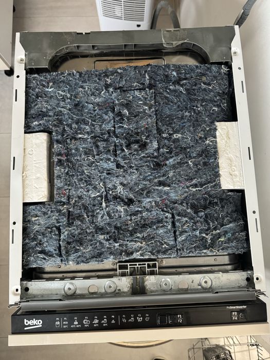 Съдомиялна BEKO DIS26021(не работи)