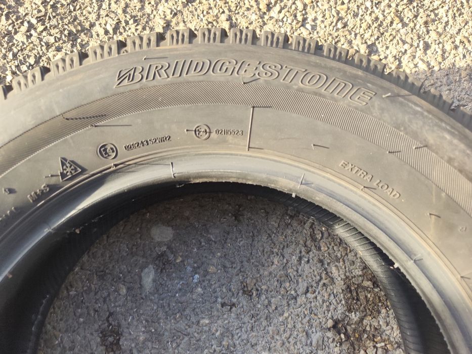 185/65/15" 4бр Bridgestone blizzak ice, dot1721,6-7mm