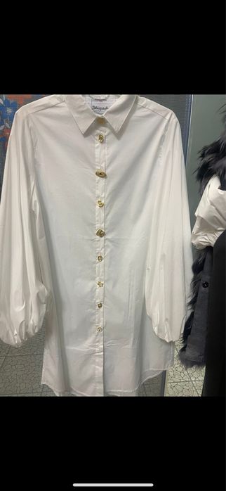 Рокля Schiaparelli, тип риза