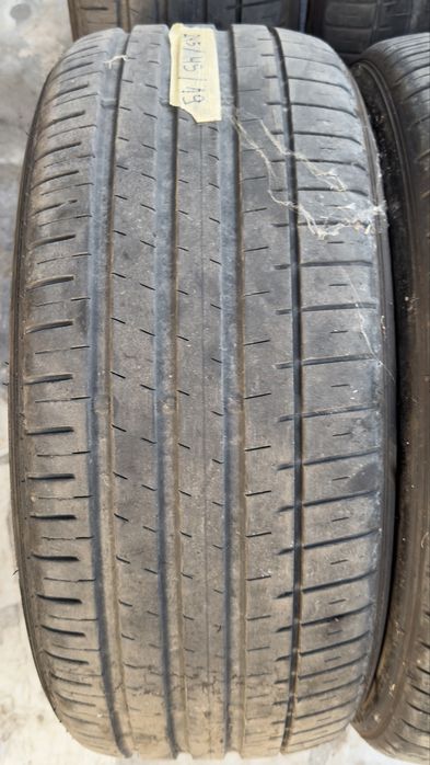 4бр. Летни гуми Falken 245/45/19