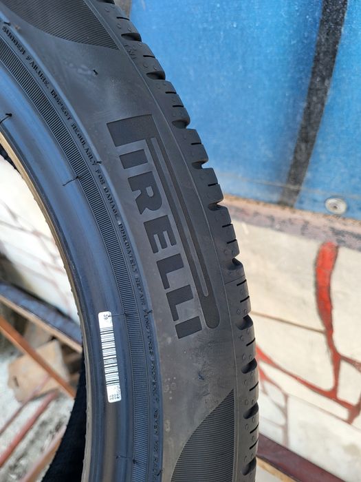 225 45 18 Pirelli 2бр всесезонни дот 4520
