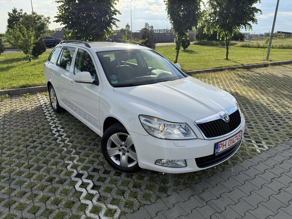 SKODA Octavia 2011 — imagine 2