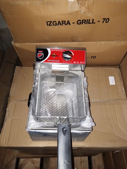 Fast food fast foot fireturnitsa friturnitsa fereturnitsa friturnitsa