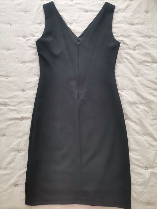 Елегантна дамска рокля