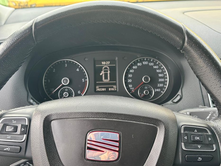 De vanzarea seat alhambra