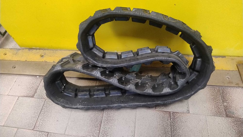 Вериги за мини багер 230х96х35