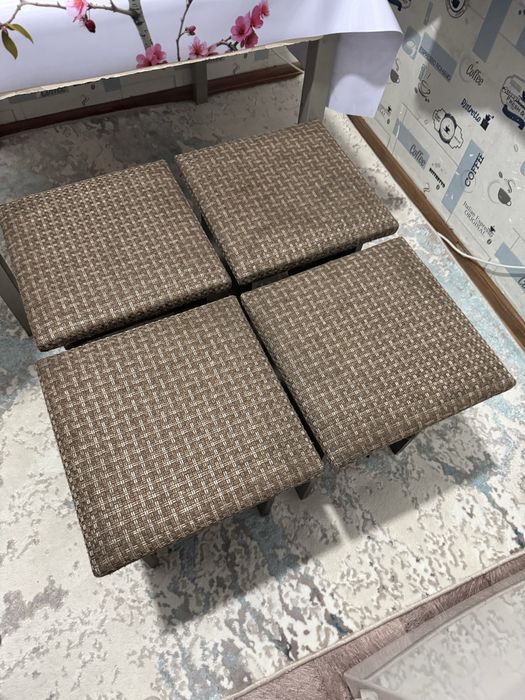 Продам стол со стульями