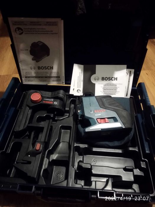 Лазарен нивелир Bosch
