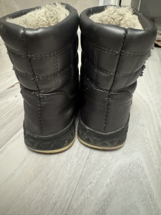 Детские зимние сапоги. Для девочек